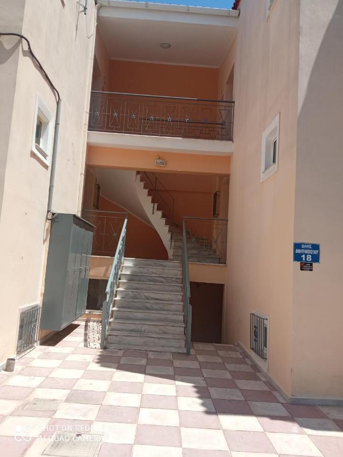 Home Patras Exterior foto