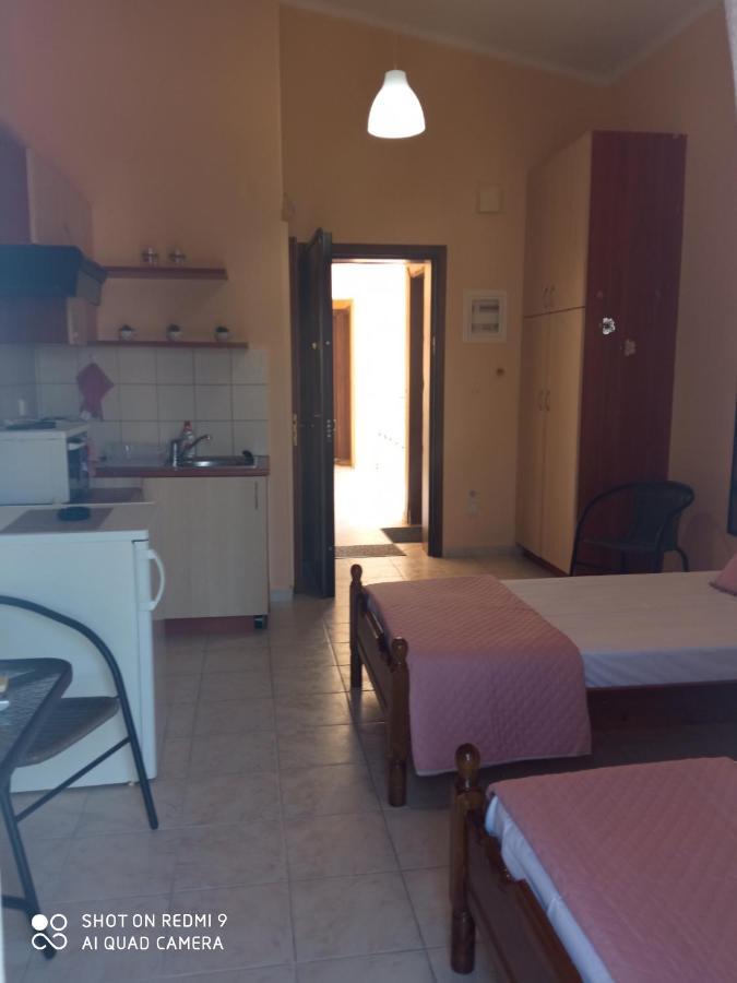 Home Patras Exterior foto