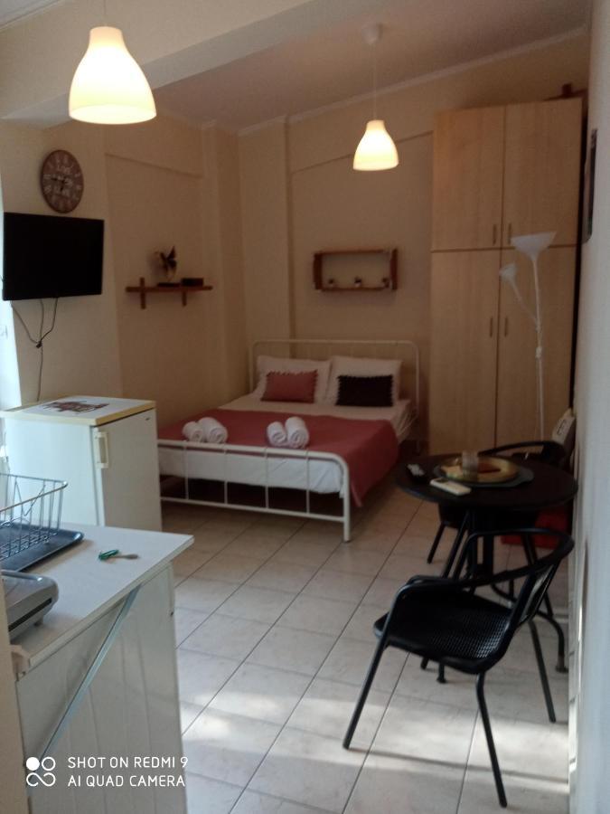 Home Patras Exterior foto