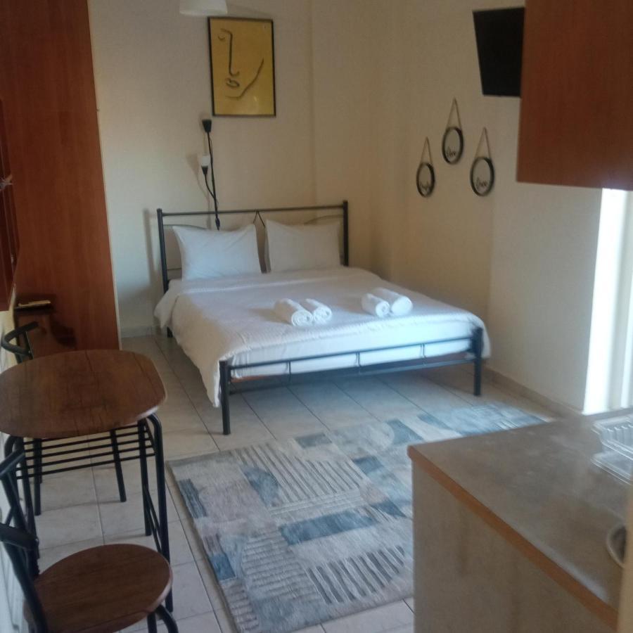 Home Patras Exterior foto